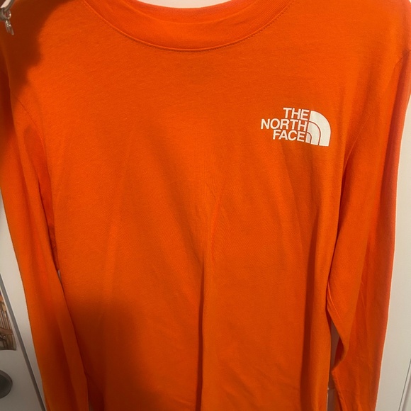 North face Top - Picture 1 of 2